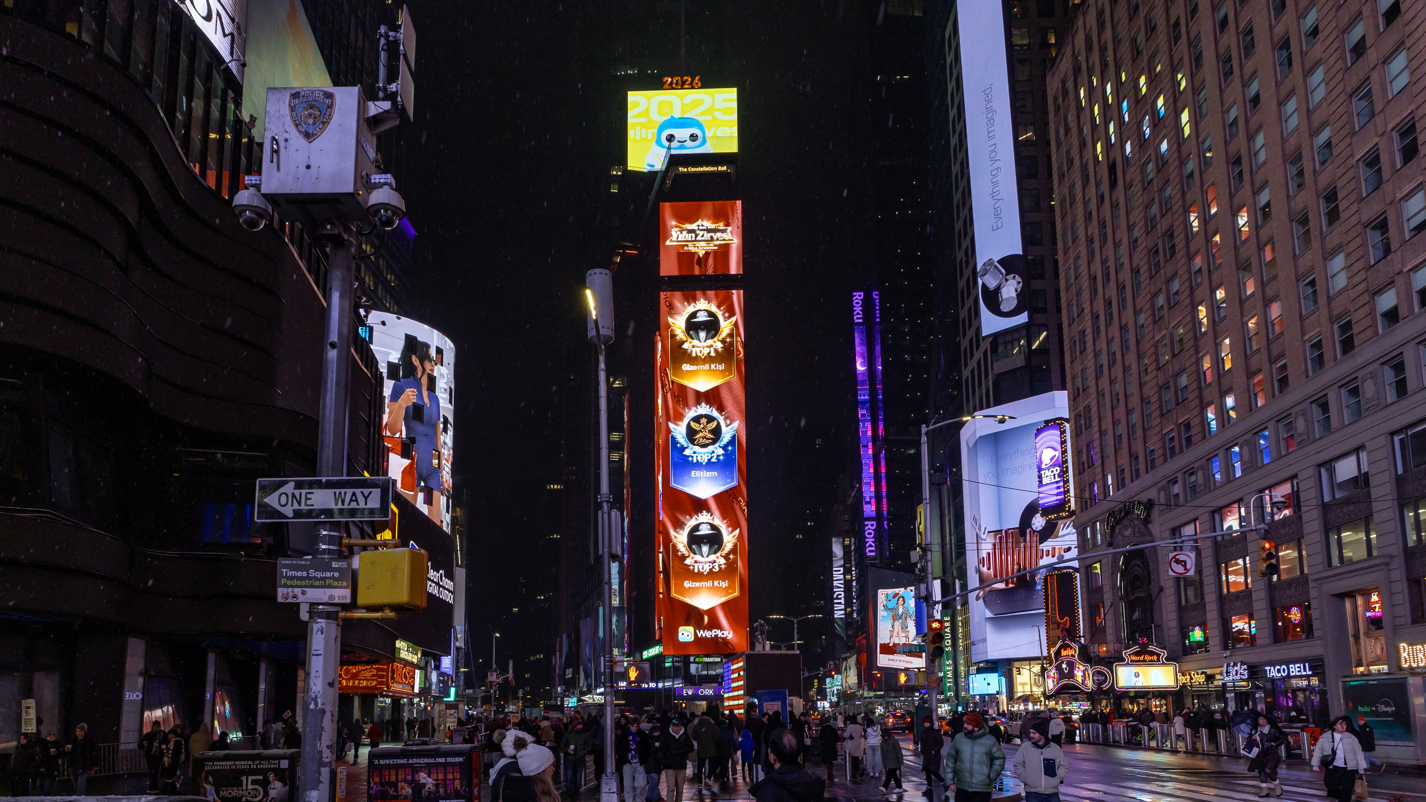 WePlay New York Times Meydanı’nda: Gençlerin Sosyalleşme Şekli Dünyaya Açılıyor